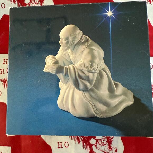 Vintage Avon Nativity Collectibles "The Magi- Melchior" NIB 1982 - Picture 1 of 4